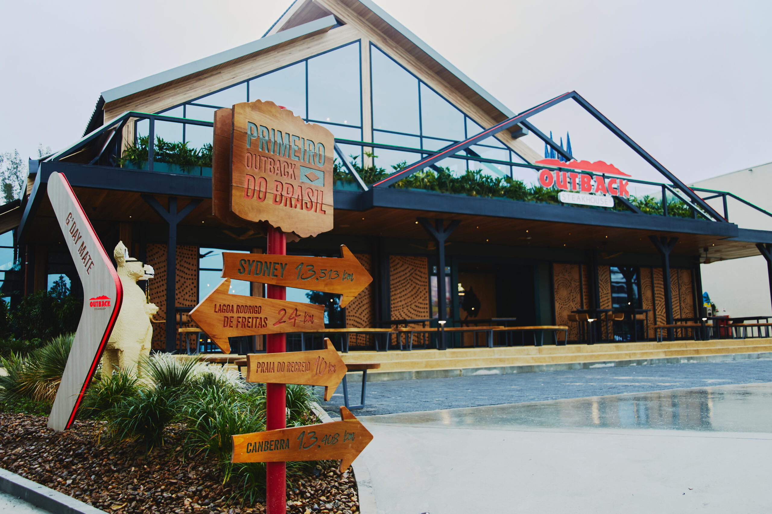 Outback transforma seu primeiro restaurante no Brasil em flagship e apresenta novo conceito de experiência mirando um Outback do futuro