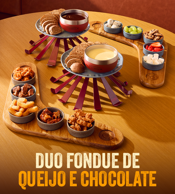 Bowls de Fondues de Queijo e Chocolate, cada um com 5 acomapanhamentos